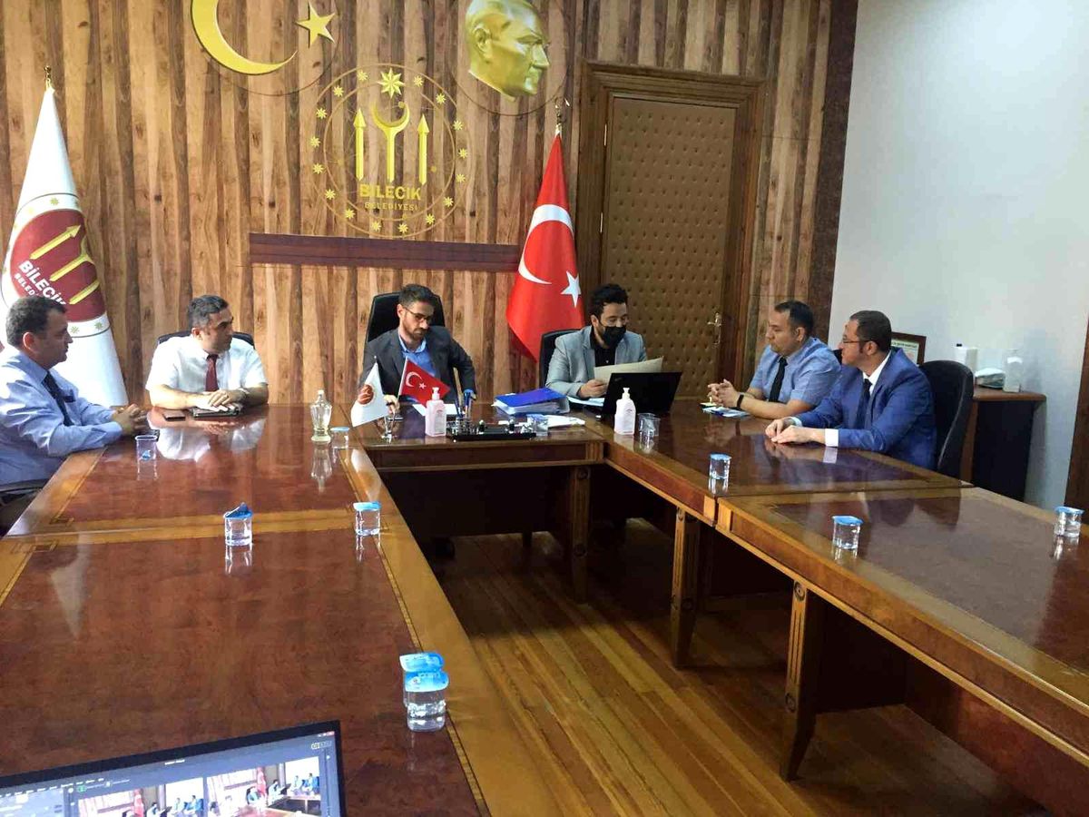Bilecik Belediyesi asfalt ihalesini gerçekleştirdi