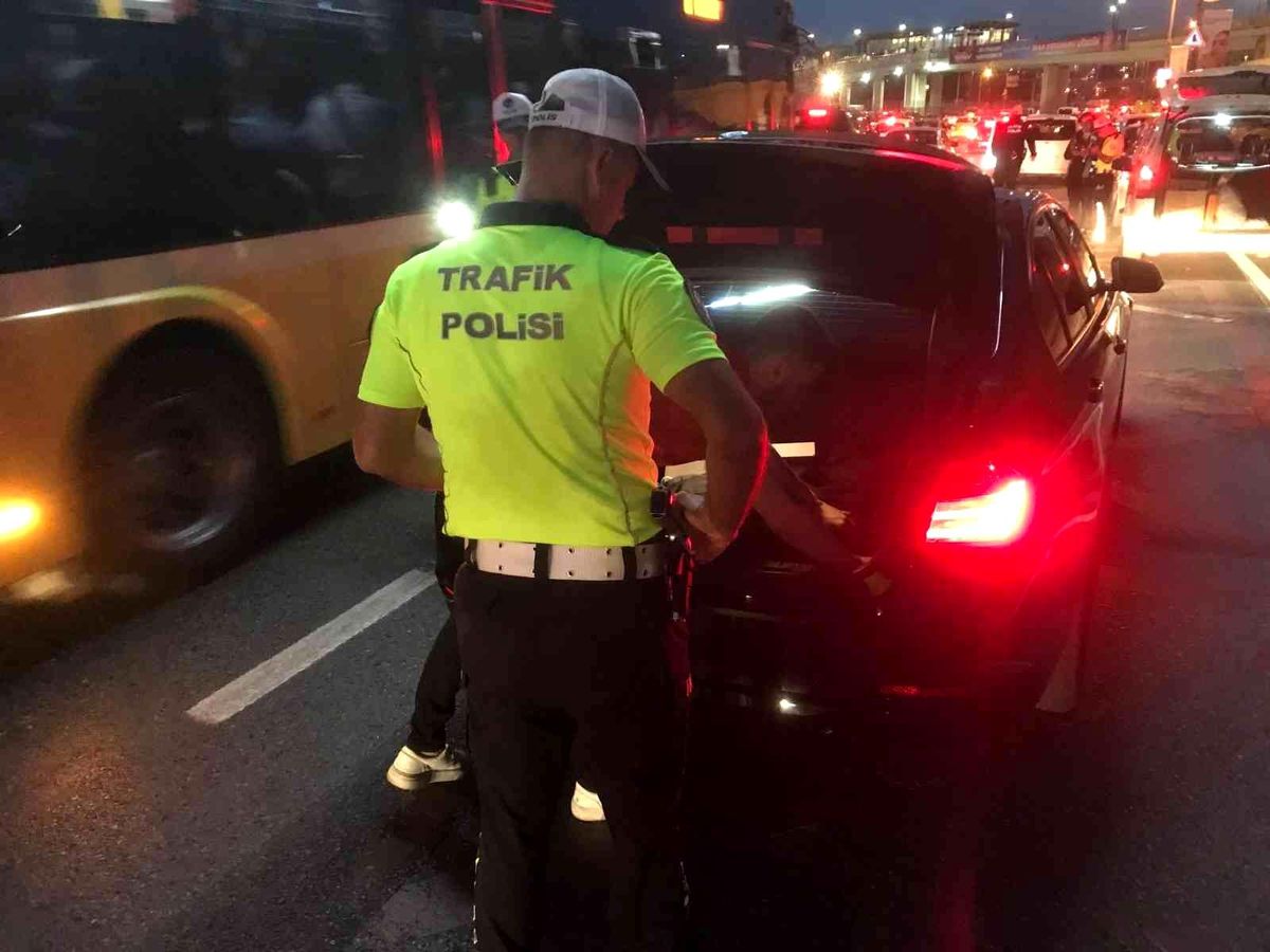 İstanbul\'da abartı egzoz denetimi
