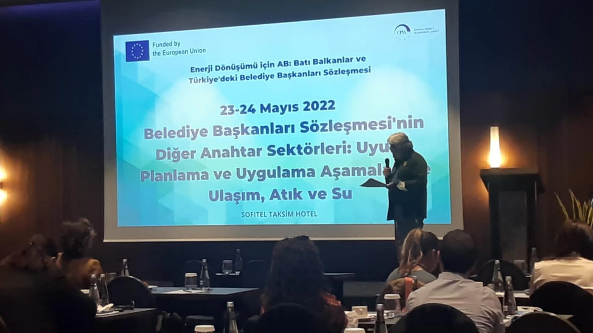 İstanbul\'da, gelecekte şehirlerin karşılaşacağı sorunlara ilişkin çalıştay düzenlendi