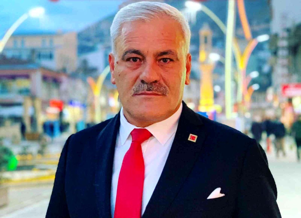 Karaoğlu: "Bodrumspor kulüp başkanının şahsım hakkında başlattığı karalama kampanyasını esefle kınıyorum"