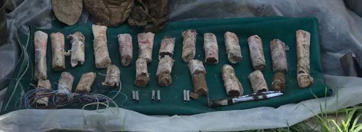 Terör operasyonunda 5 kilogram patlayıcı ele geçirildi