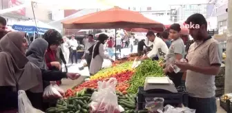 Mardinli Pazar Esnafı: Suriyeliler Bizim Memleketimizde Maaşa Bağlı, Biz İse Nerdeyse Açlıktan Öleceğiz