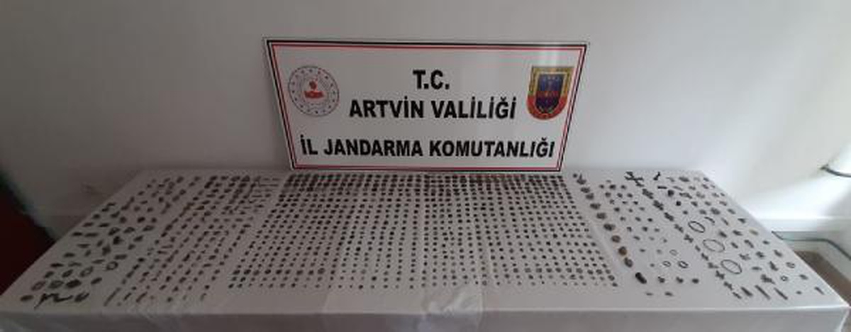 Artvin\'de 1021 sikke ve obje ele geçirildi