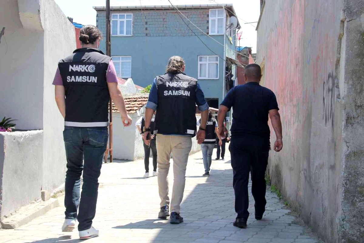 Samsun\'da uyuşturucu operasyonu: 7 gözaltı