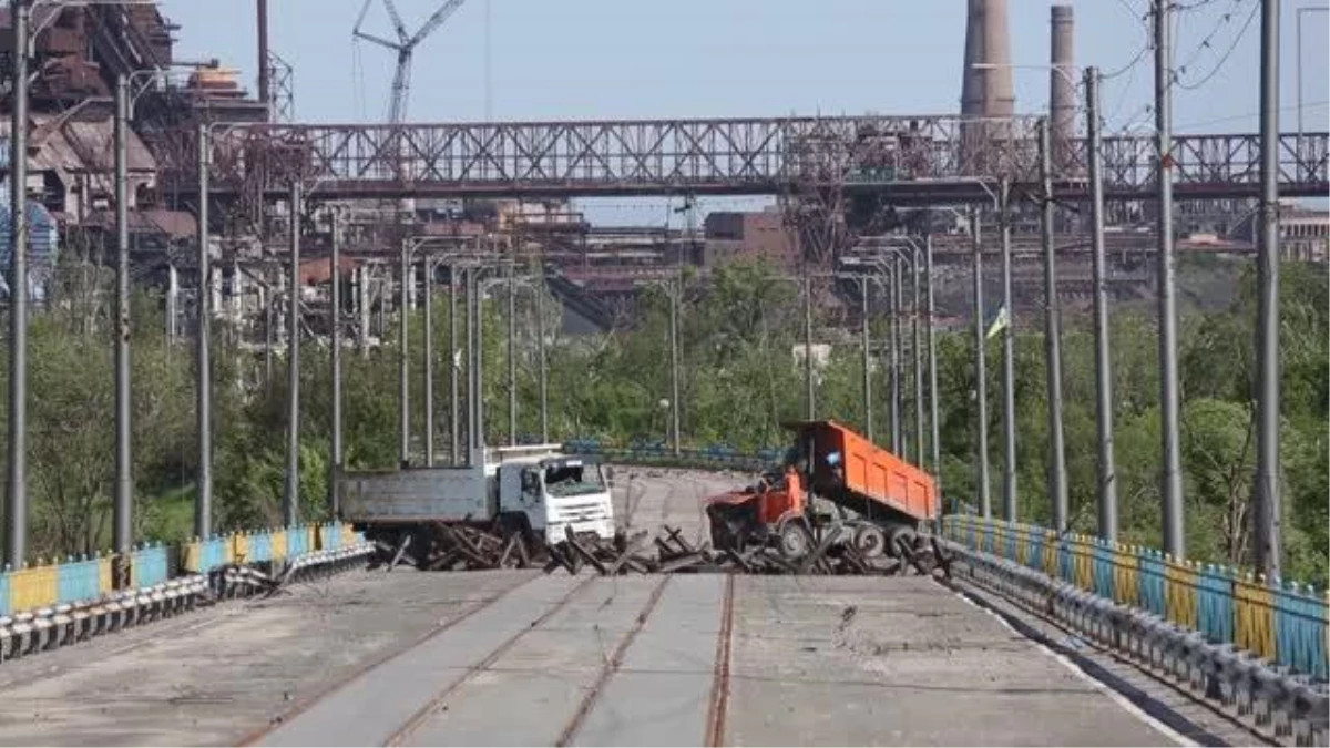AA, Azovstal Metalurji Fabrikası\'nda yaşanan yıkımı görüntüledi