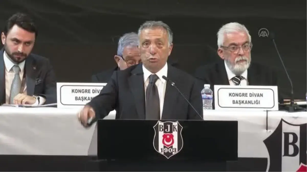 Beşiktaş Kulübü Başkanı Ahmet Nur Çebi: "Taraftarla sorunum yok, onlar beni, ben onları seviyorum"