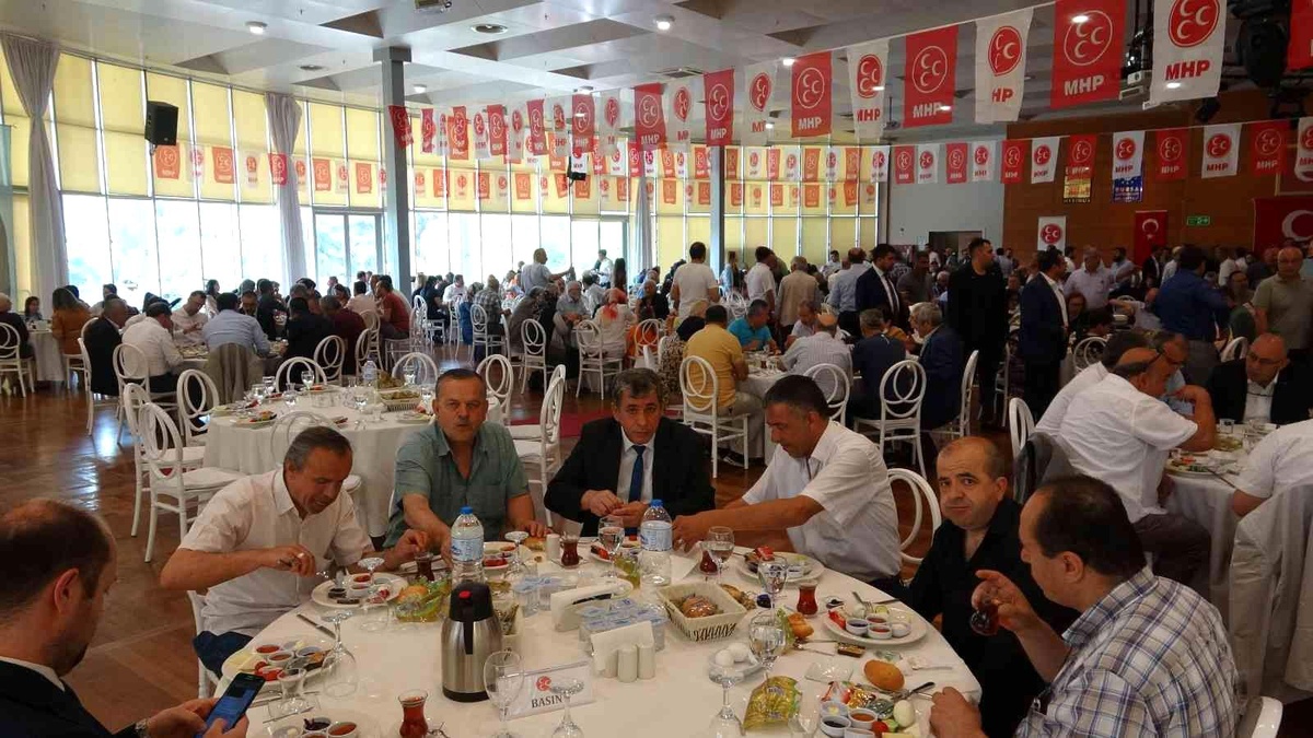 Büyükataman: "Terör örgütlerine silah gönderen ülkelerin NATO üyeliğine ne pahasına olursa olsun karşı duracağız"