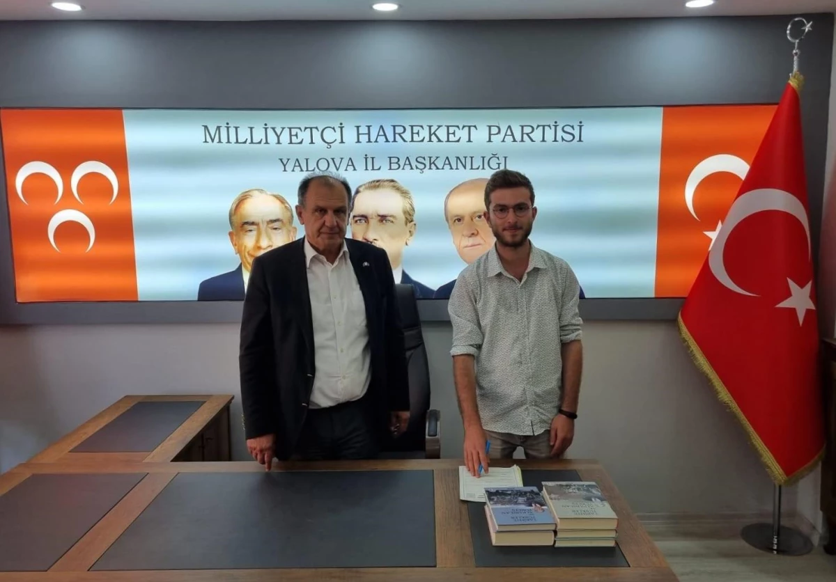 CHP Yalova İl Başkan Yardımcısı partisinden istifa ederek MHP\'ye katıldı
