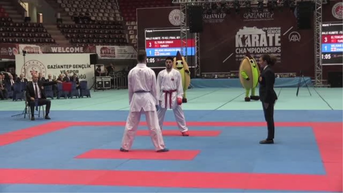 GAZİANTEP - Milli karateci Erman Eltemur\'un Avrupa şampiyonluğu sevinci