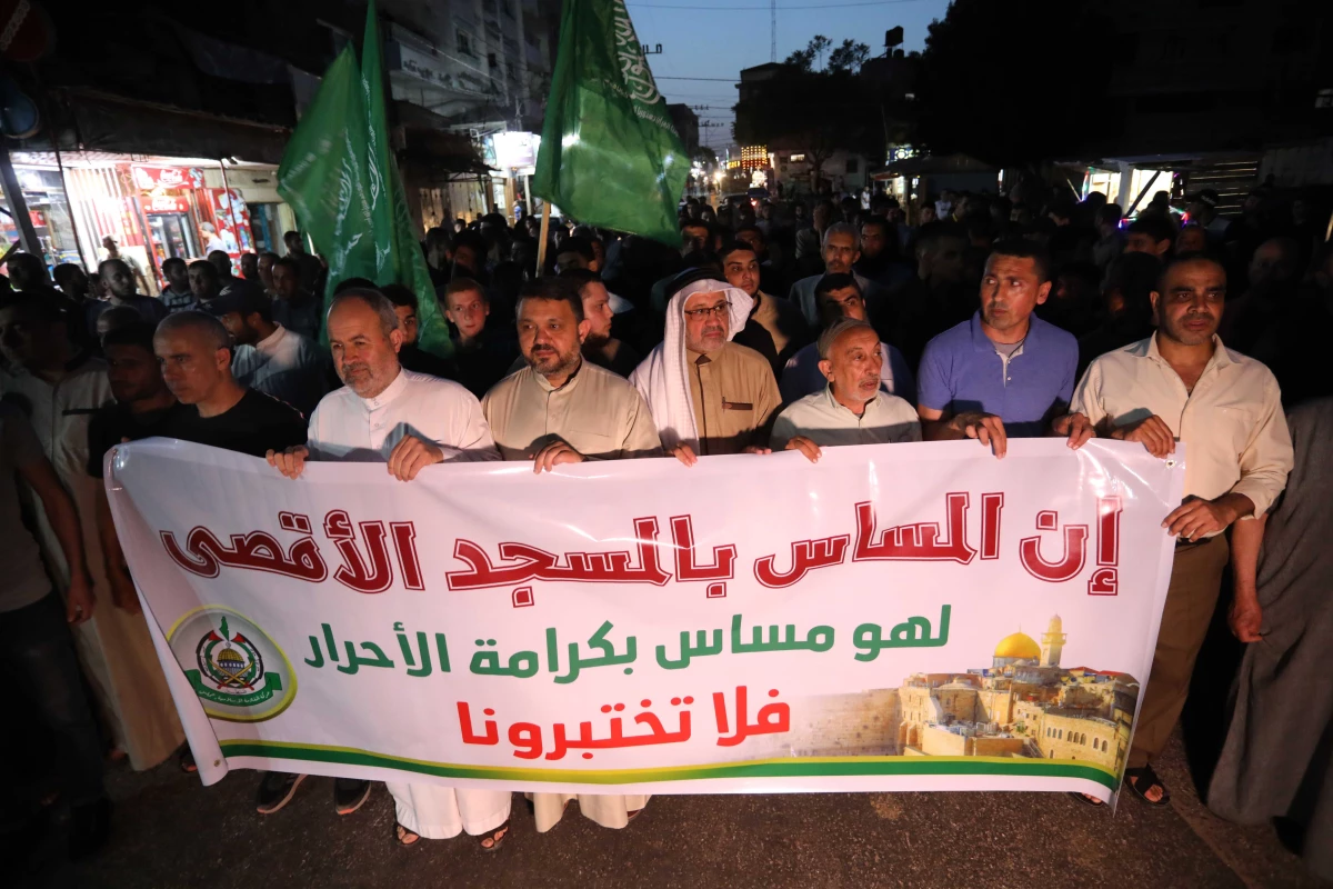Gazze\'de fanatik Yahudilerin Doğu Kudüs\'teki "bayrak yürüyüşü" protesto edildi
