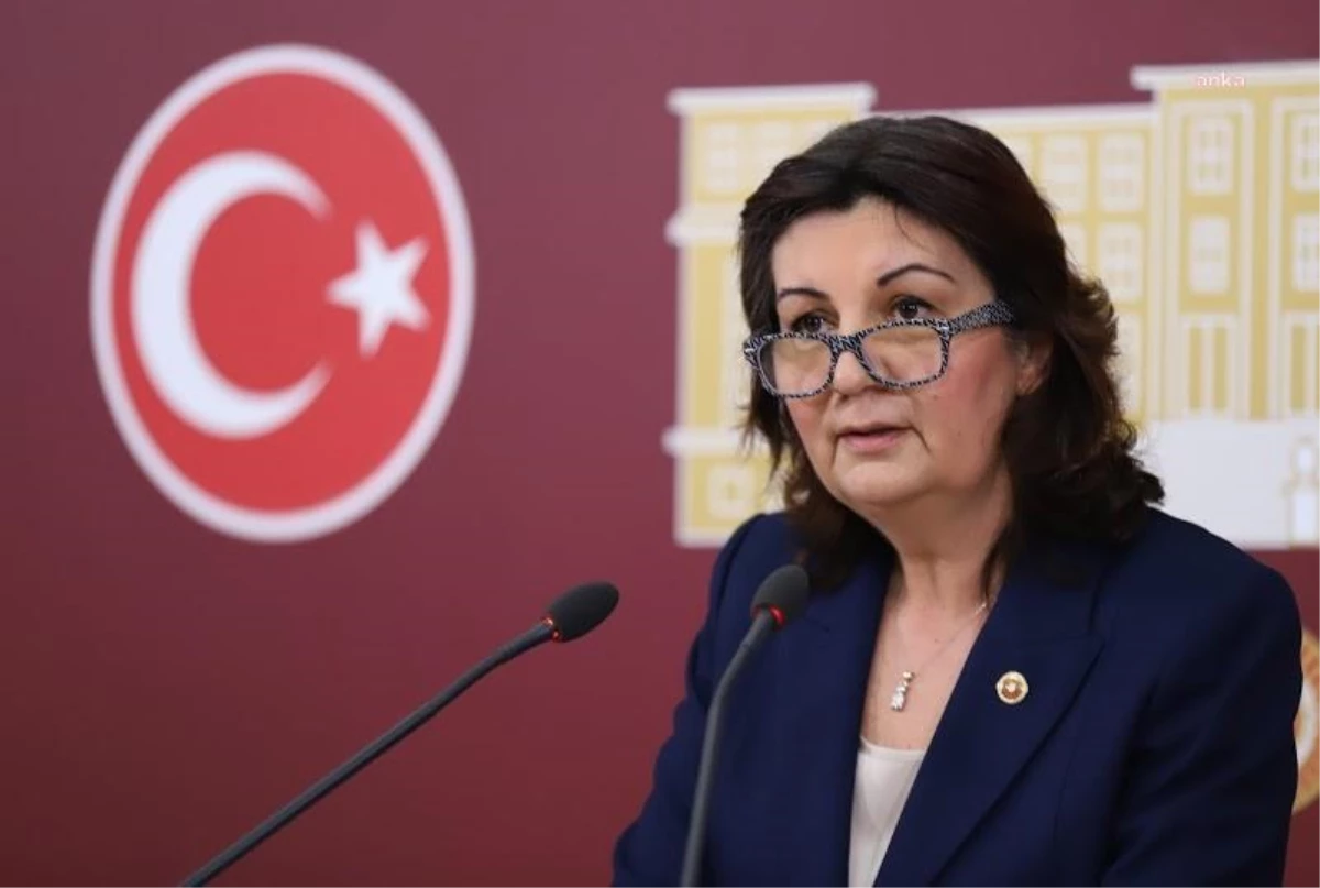 Karabıyık: Meb, Yetkilerini Tarikat ve Cemaatlerin Arka Bahçesi Vakıf, Derneklere Teslim Etti