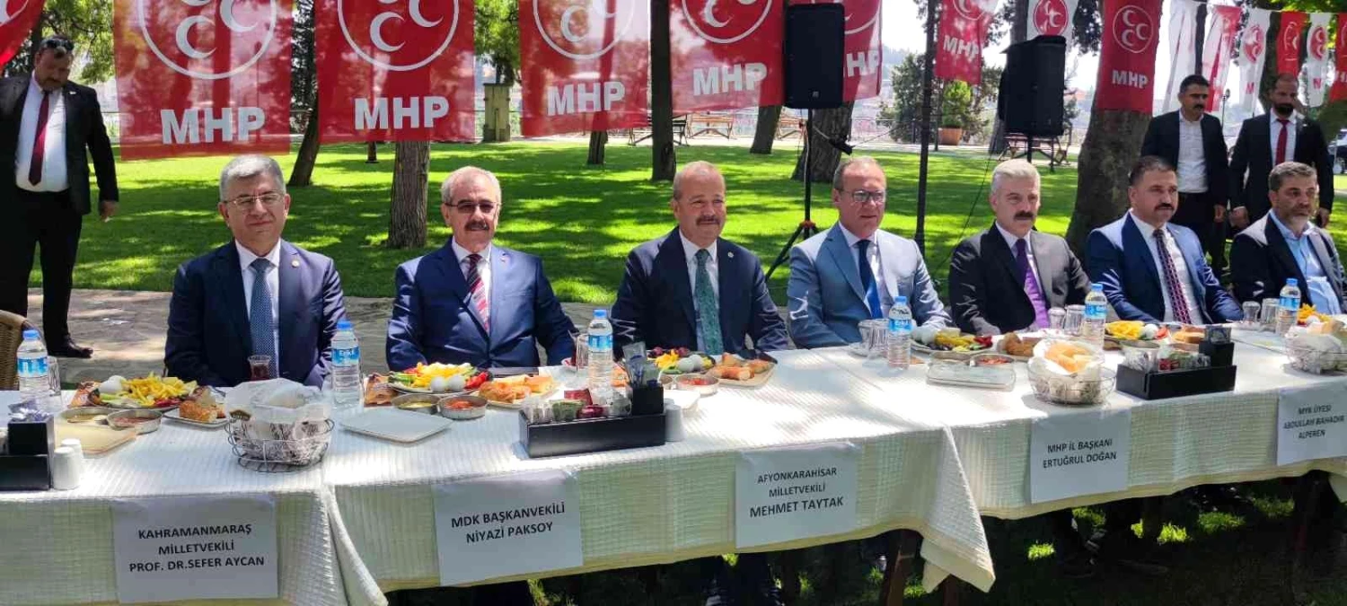 MHP MYK üyesi Abdullah Bahadır Alperen: "Böyle İki yüzlü siyaset olmaz"