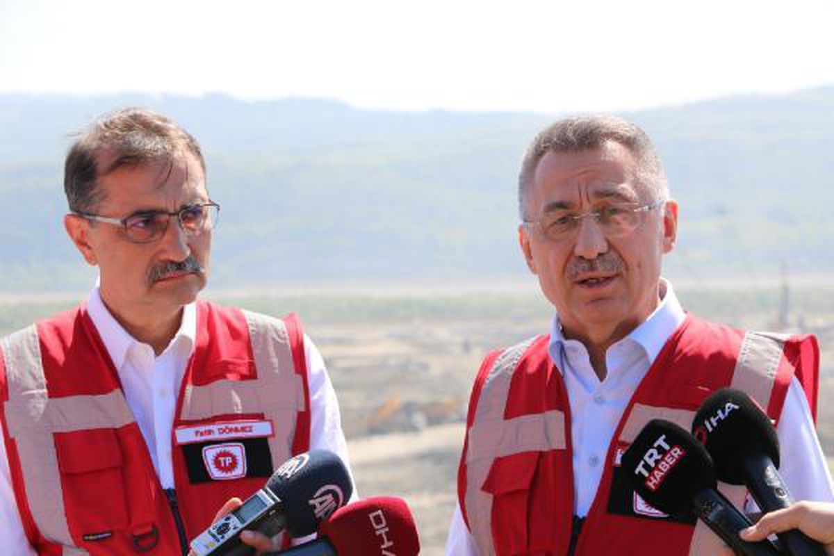 ZONGULDAK - Cumhurbaşkanı Yardımcısı Oktay: '(Karadeniz gazı) Hamdolsun proje tıkır tıkır işliyor'