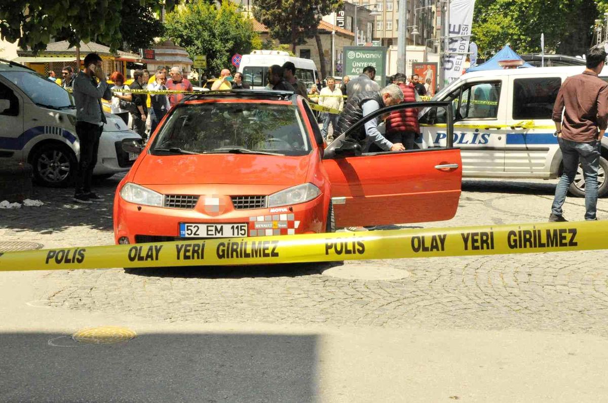 Ordu\'da silahlı saldırı kamerada: 1 yaralı