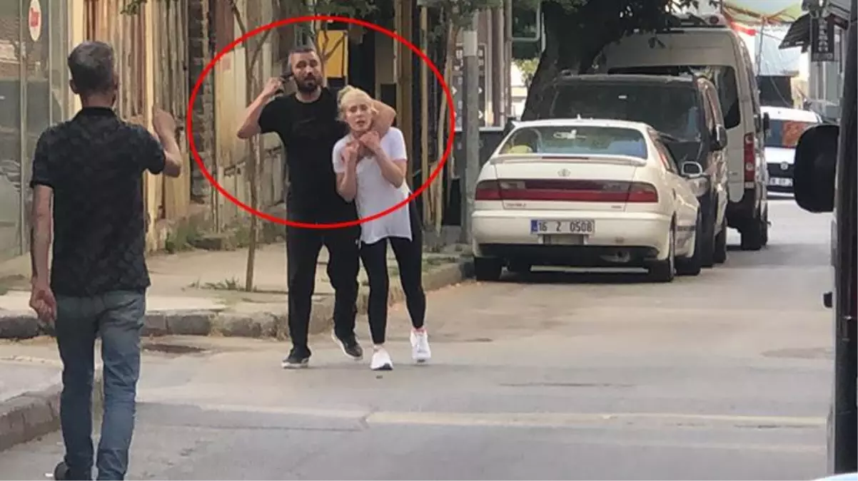 Polise teslim olmamak için sevgilisini rehin alıp kendi kafasına silah dayadı