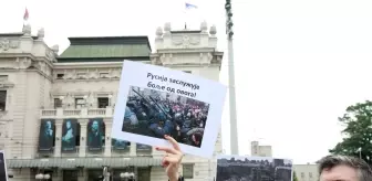 Sırbistan'da Ukrayna'ya destek gösterisi düzenlendi