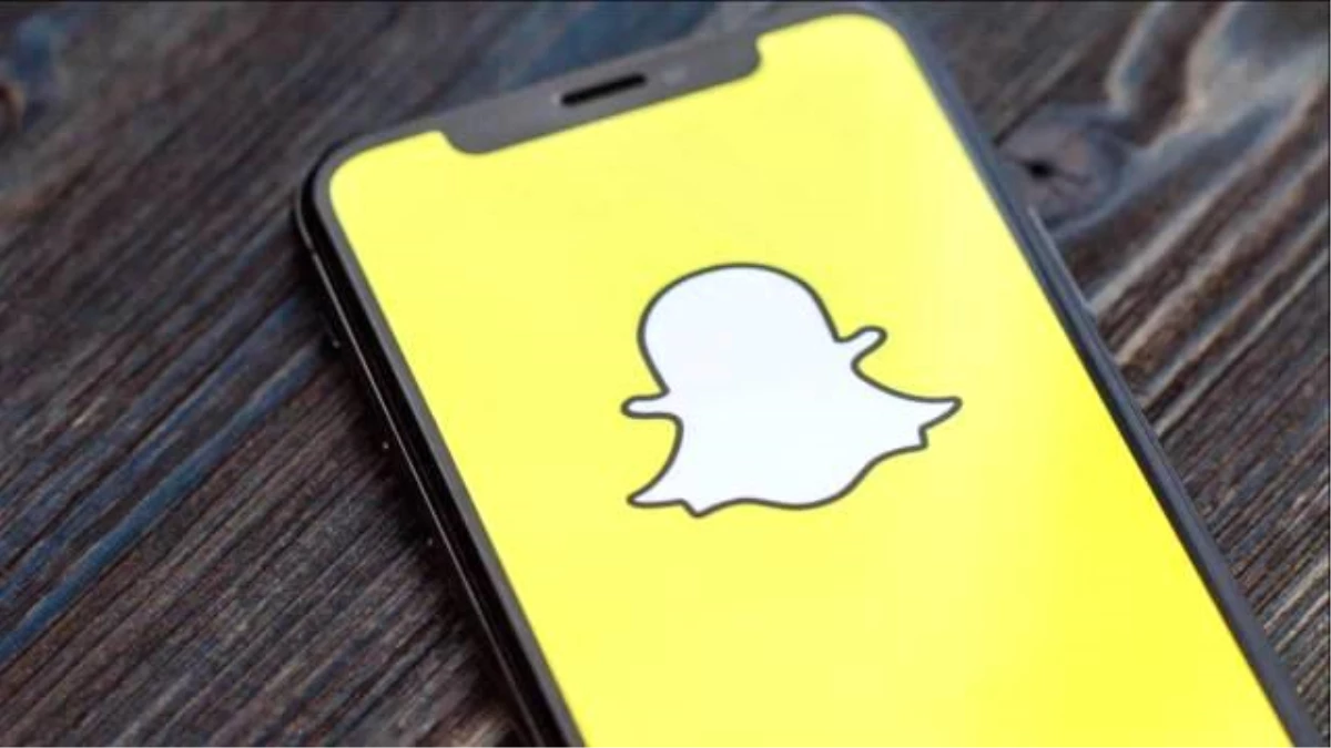 Snapchat\'ten etkileşimi artıracak adım: Paylaşılan Hikayeler