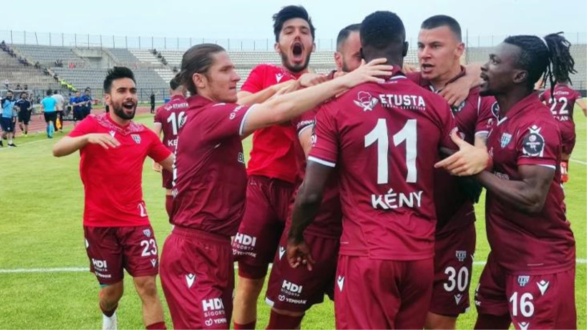 Bandırmaspor Süper Lig yolunda! Eyüpspor\'u devirerek finale yükseldiler