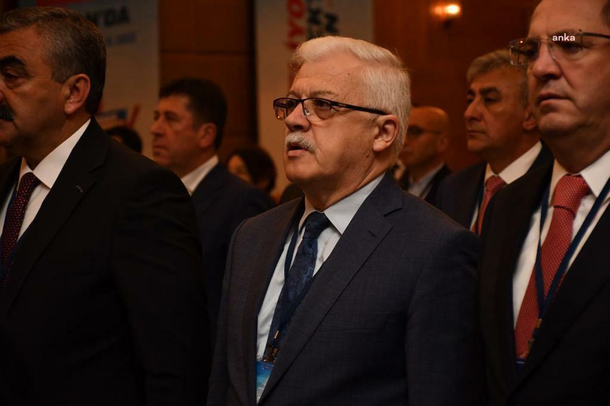 Burhaniye Belediye Başkanı Deveciler Van Çalıştayında