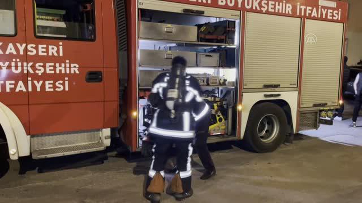Eski iş yerini soymaya çalıştığı iddia edilen şüpheli yakalandı