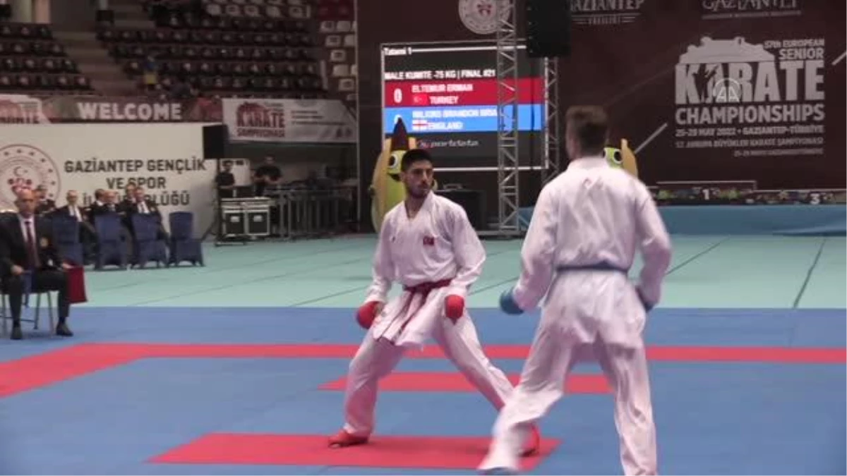 GAZİANTEP - Karateci kardeşler, altın madalya sevinci yaşıyorlar