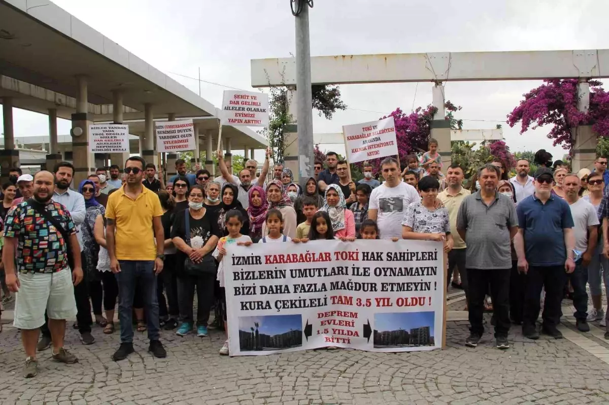 TOKİ'nin konut inşaatı Karabağlar Belediyesi'nin itirazları nedeniyle başlayamadı