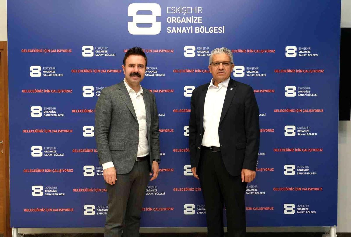 Vali Yardımcısı Altun\'dan Eskişehir Organize Sanayi Bölgesi Yönetim Kurulu Başkanı Küpeli\'ye ziyaret