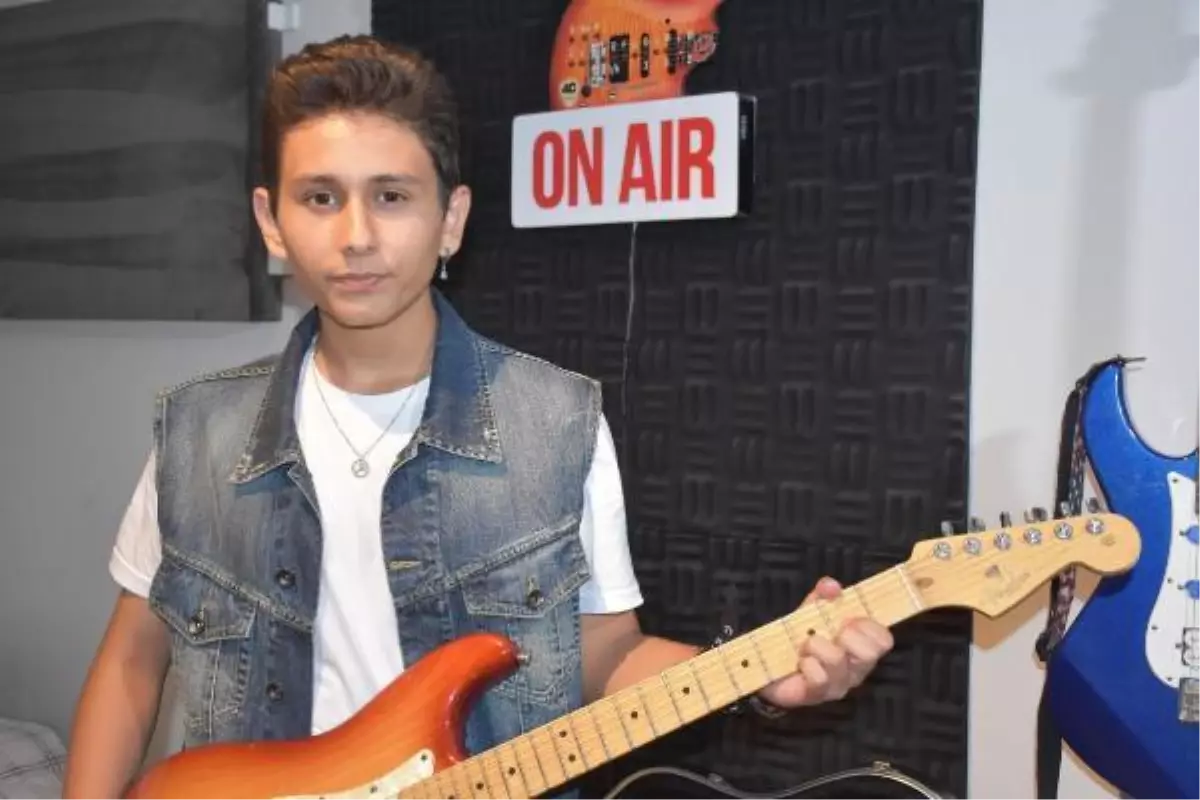 YALIN IN İŞİTME KAYBI TUTKUNU OLDUĞU MÜZİKLE YÜZDE 40 GERİLEDİ