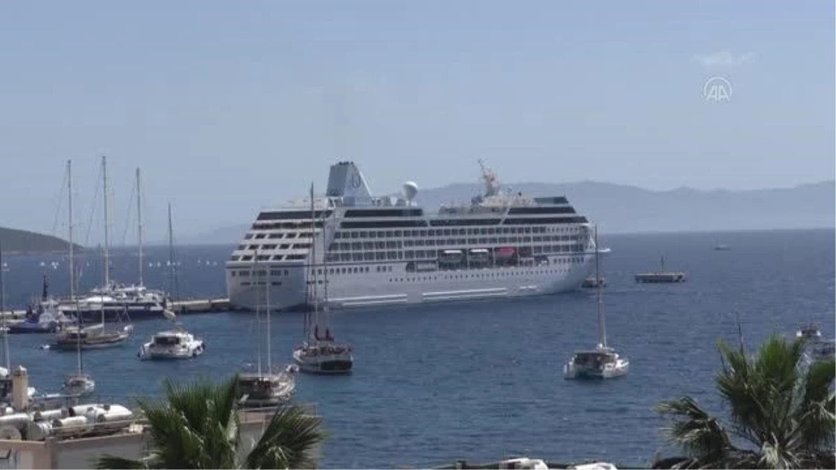 Bodrum\'da deniz turizminde hareketlilik yaşanıyor