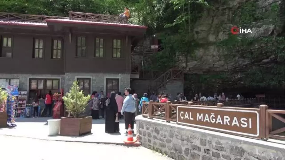 Çal Mağarası\'na Arap turistlerden yoğun ilgi