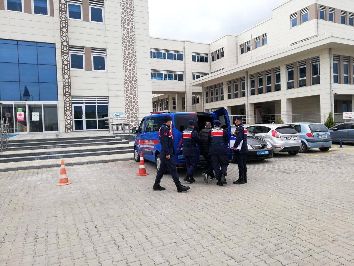 Çanakkale\'de jandarma ekipleri 2 ayda 80 şüpheliyi yakaladı