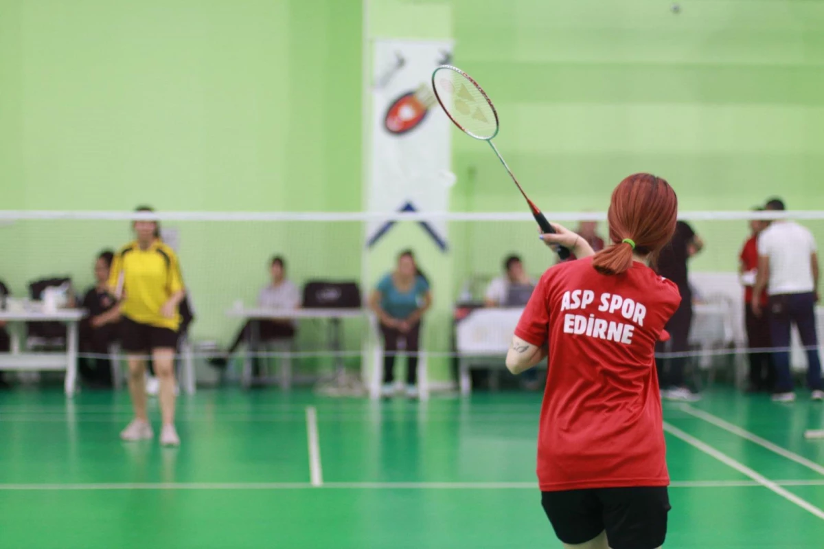 Çocuk Hizmetleri Genel Müdürlüğü 7. Türkiye Badminton Şampiyonası başladı