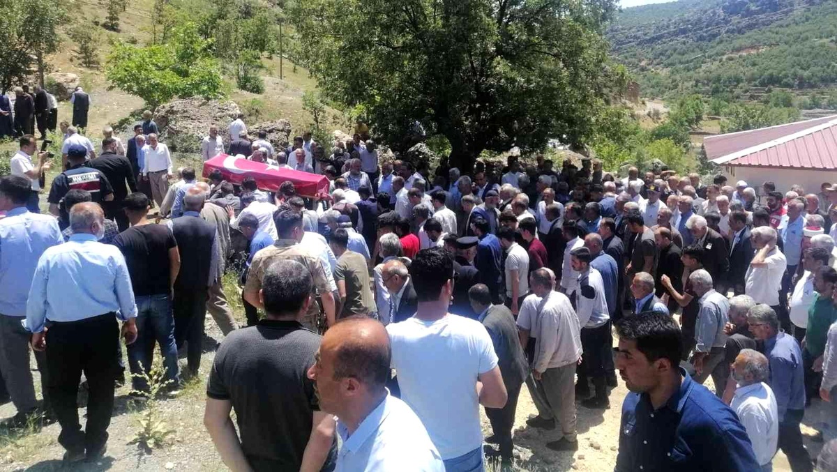 Kıbrıs gazisi son yolculuğuna uğurlandı