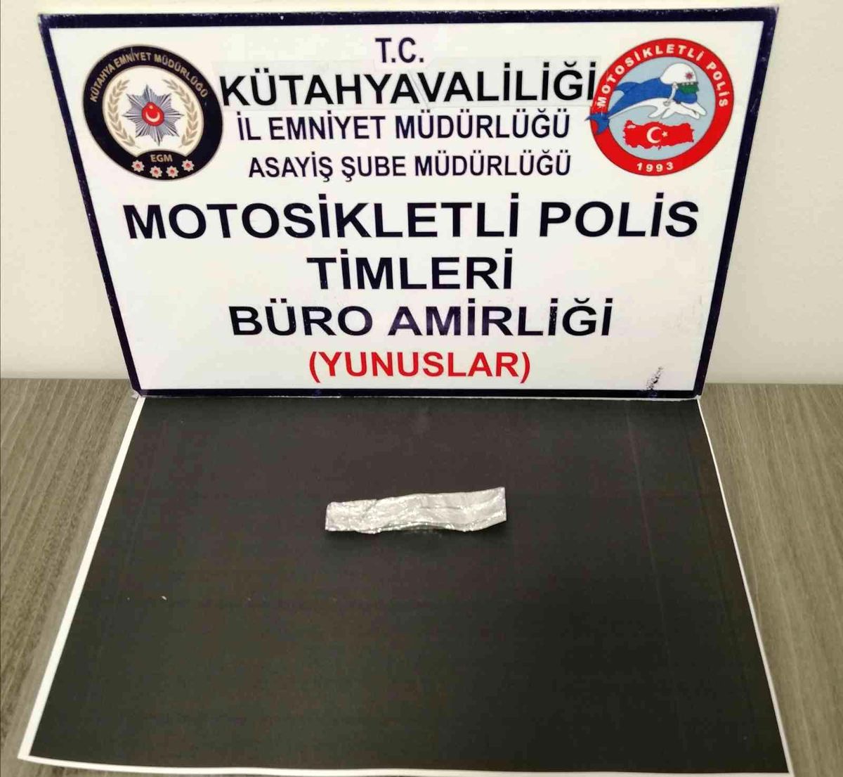 Kütahya\'da şüpheli şahsın üzerinde uyuşturucu bulundu