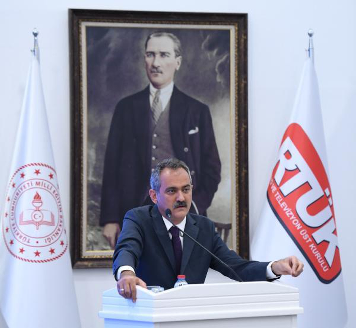 MEB ve RTÜK arasında \'Medya Okuryazarlığı Protokolü\'