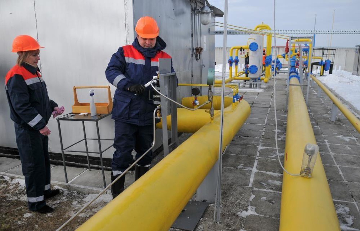 Rusya ruble ile ödeme yapmayı reddeden Hollanda\'ya gaz akışını yarın kesecek