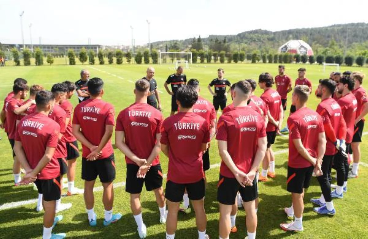 Ümit Milli Takım, Kazakistan maçının hazırlıklarına başladı