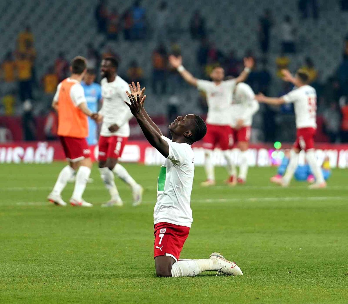 Yiğidolar\'ın kupa golcüsü Max Gradel