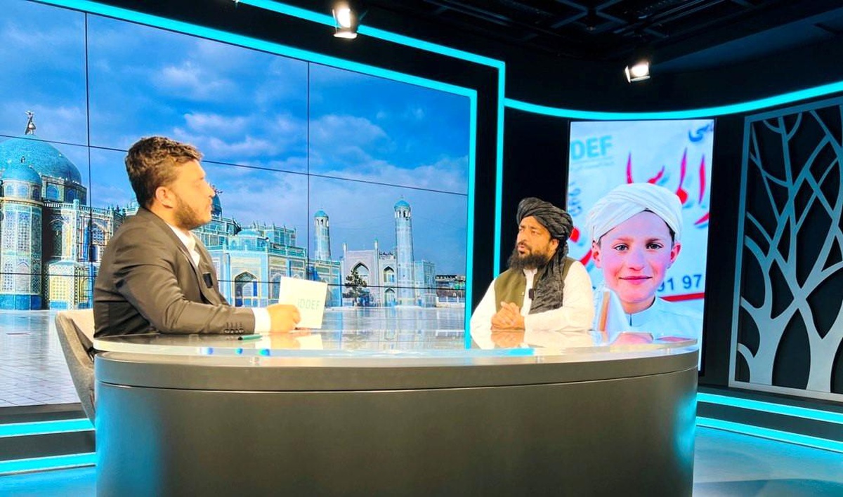 "Afganistan\'ın ilerlemesinin tek yolu eğitimdir"