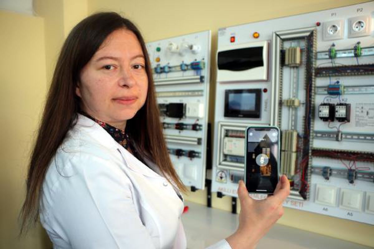 'AKILLI EV SİSTEMLERİ LABORATUVARI' İLE TEKNİK ELEMAN YETİŞTİRECEKLER