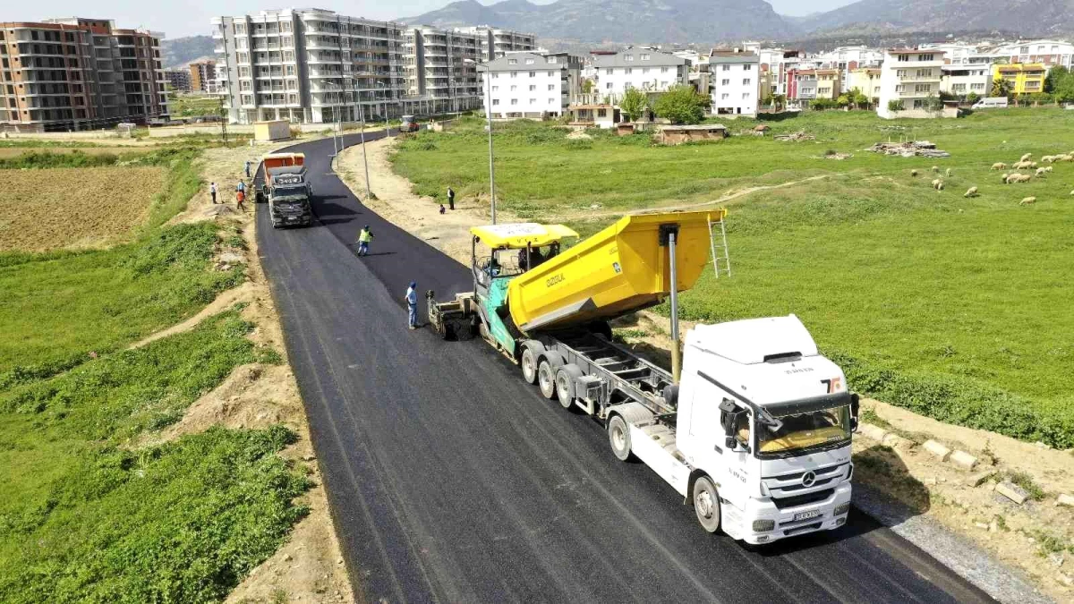 Aydın Büyükşehir Belediyesi, il genelinde yolları yeniliyor