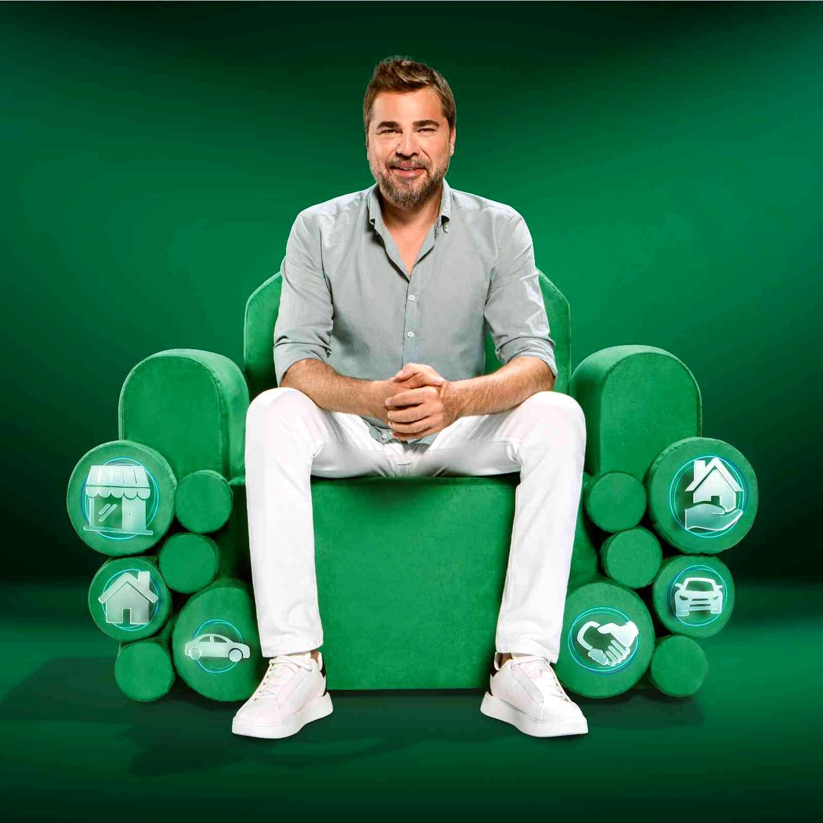 Engin Altan Düzyatan, Eminevim\'in yeni reklam yüzü oldu