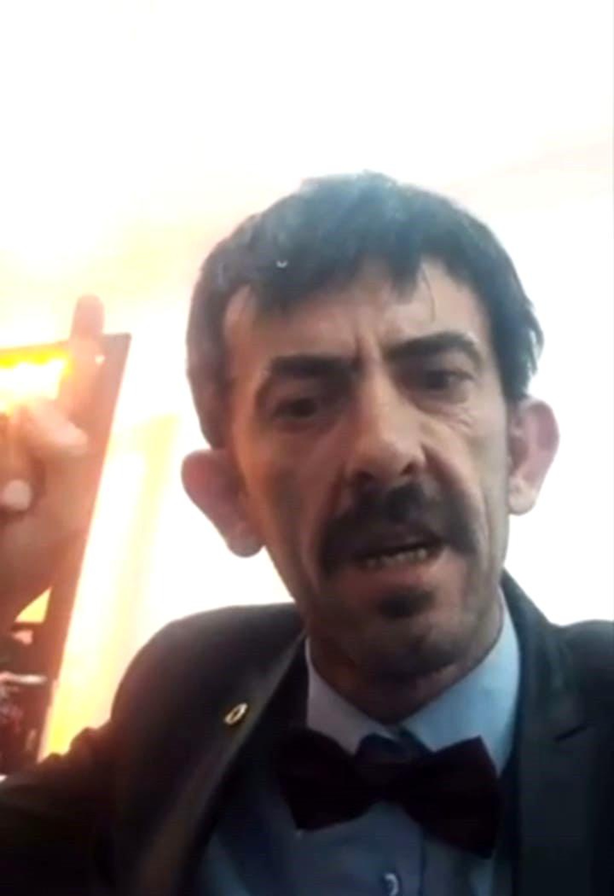 Fenomen muhtar yine gündeme gelmeyi başardı