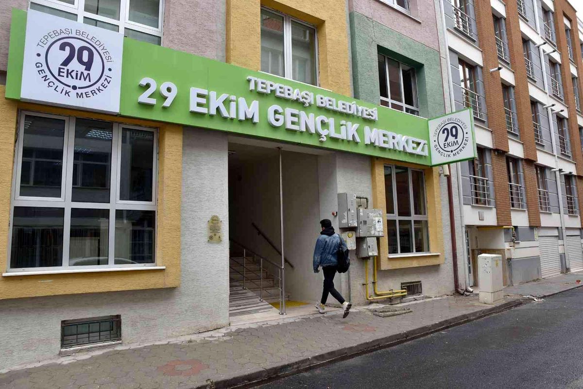 Final sınavına hazırlanan öğrenciler için 24 saat açık hizmet