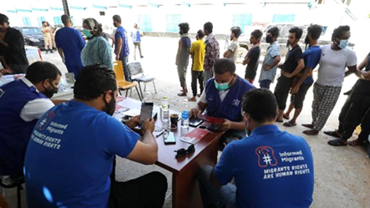 Libya\'da Yasadışı Göçmenlere Kovid-19 Aşısı Yapılıyor
