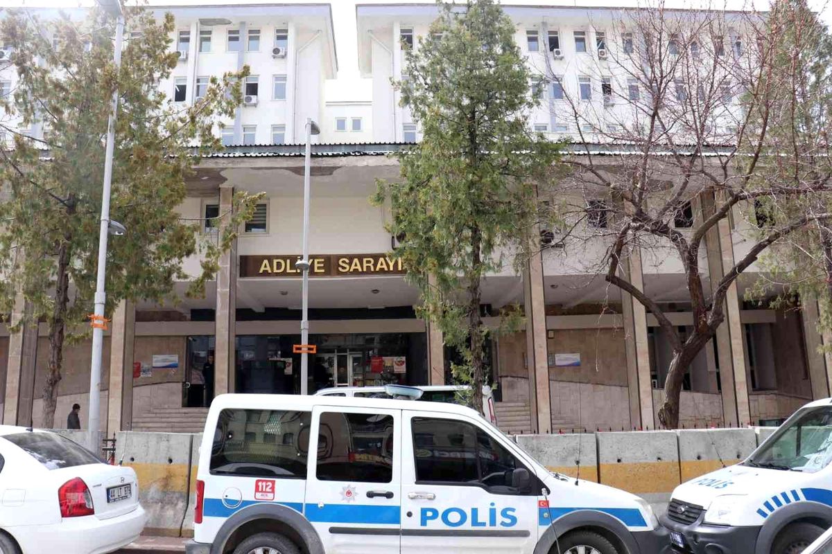 Malatya\'da polis suçlulara göz açtırmıyor