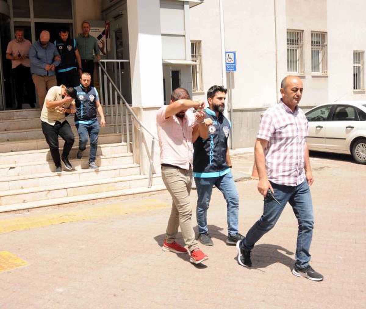 \'Oto yedek parça\' yalanıyla dolandırıcılığa 3 gözaltı