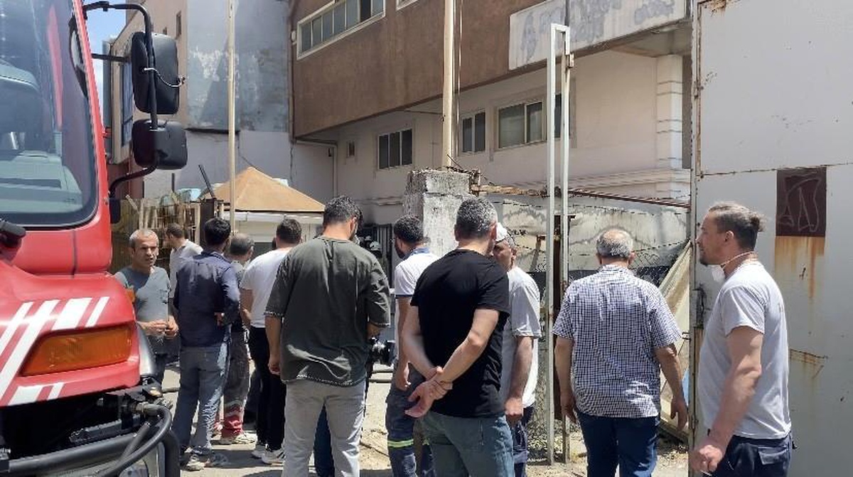 Pendik\'te iş yerinin elektrik panosunda çıkan yangın paniğe neden oldu