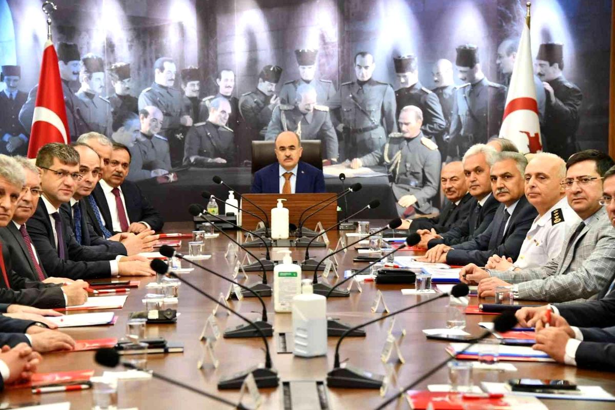 Samsun'da boğulma vakaları ve orman yangınları masaya yatırıldı