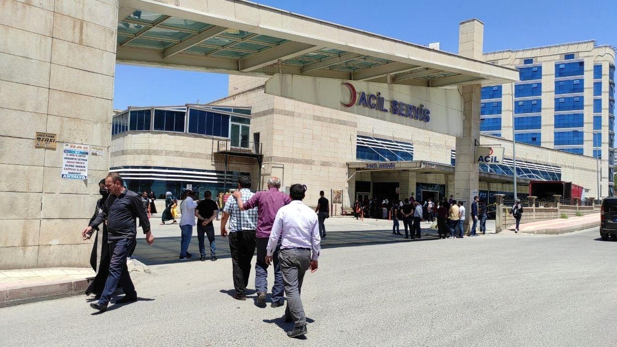 Siirt\'te inşaattan düşen işçi hayatını kaybetti